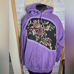 Customized Purple Floral Appliqué Pullover Hoodie